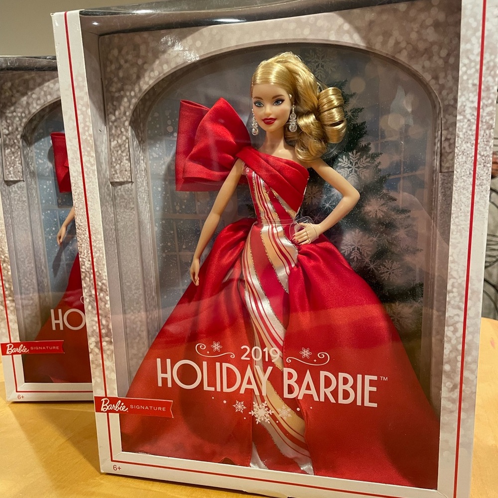 Holiday Barbie 2019